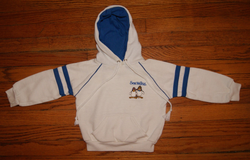 Vintage 80s Sea World Penguins Embroider Kids Size 6 White Hoodie Sweatshirt USA